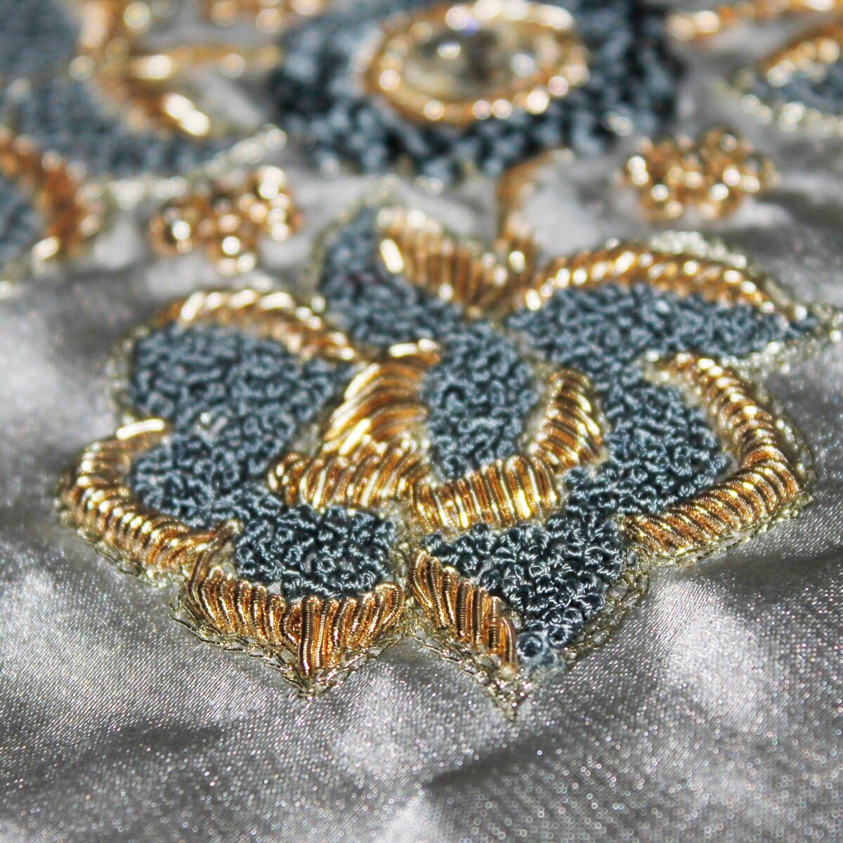 Zari Lehengas & Suits
